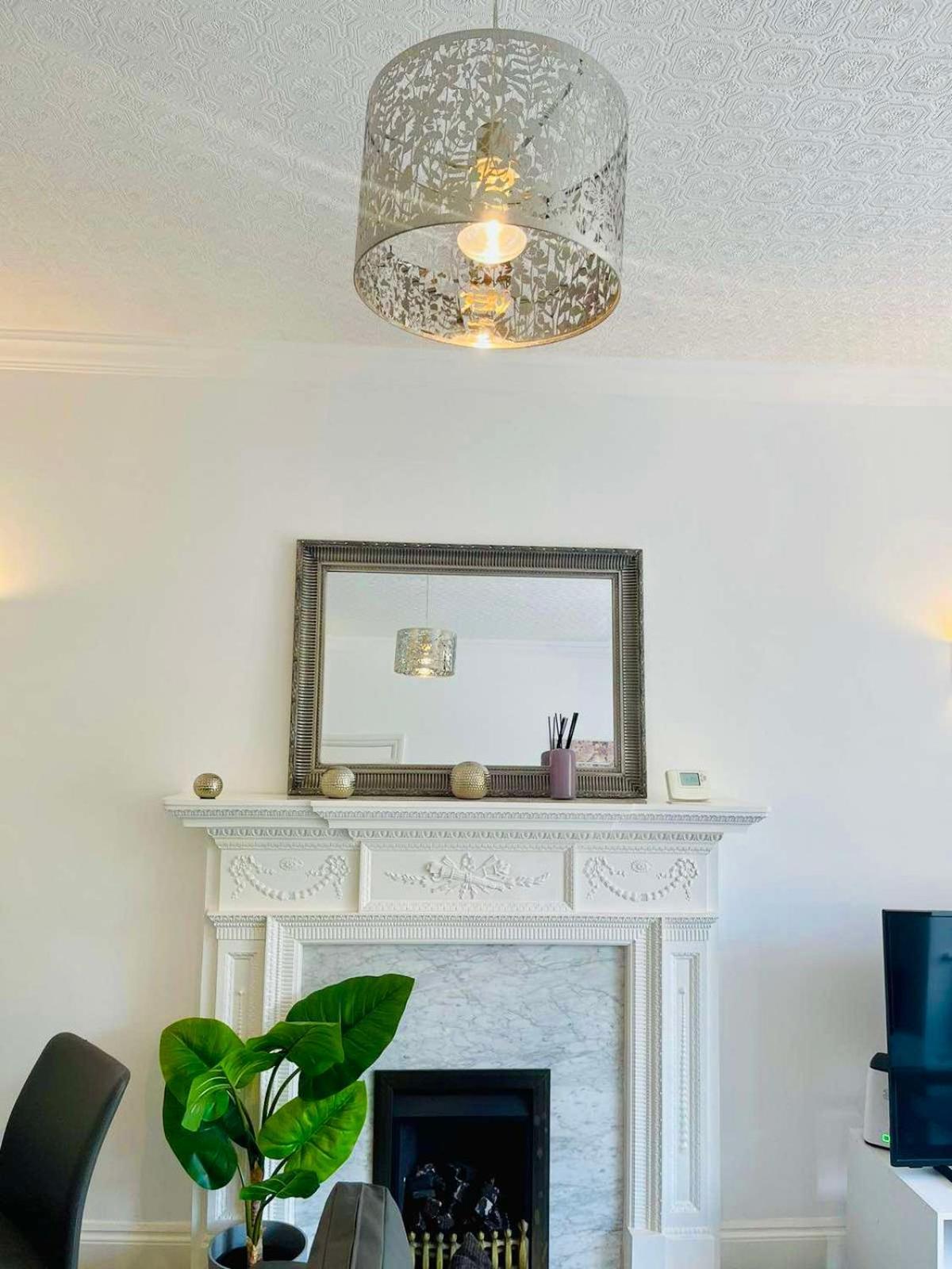 Luxury Apartment In Paddington Лондон Экстерьер фото